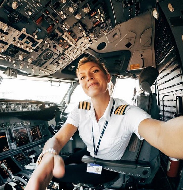 Top 10 Most Beautiful Female Pilots in The World This is Italy Page 3